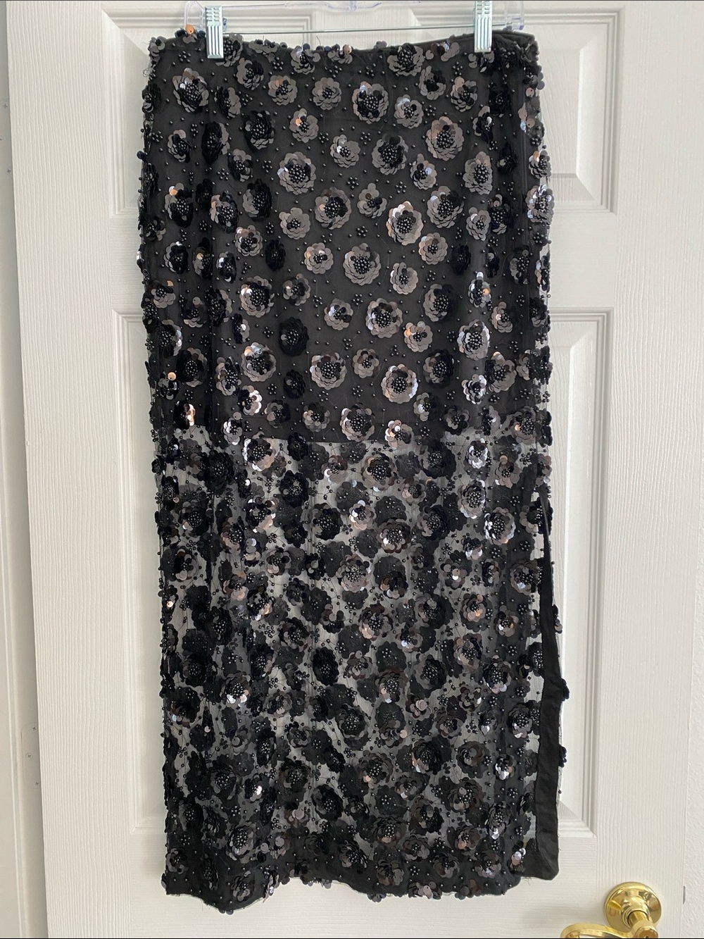 English Factory Black Sequin Floral Midi Skirt Size Medium NWT